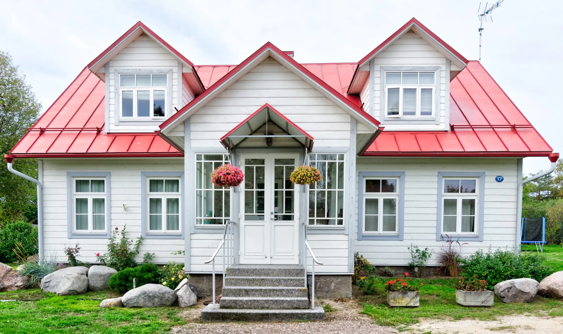 white house with a red roof mortgage payoff